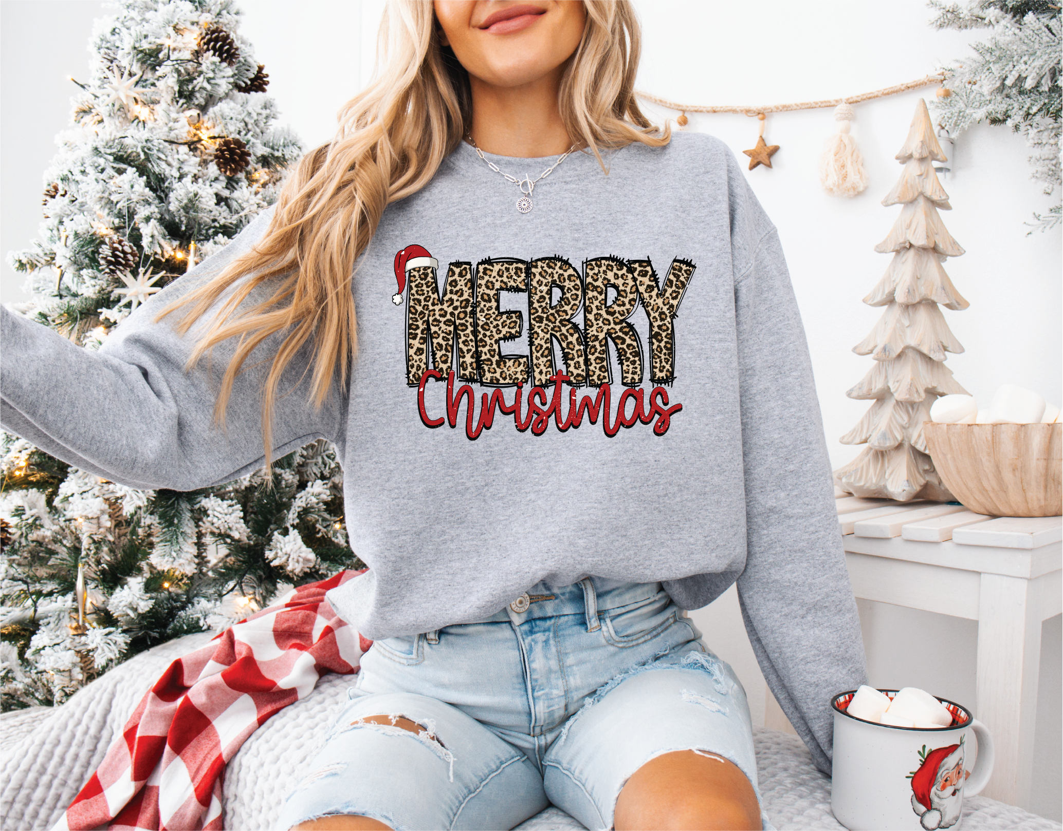 Southern Attitude Designs Inc – wholesale Sweatshirt med tryck - Dam – God Jul Leopard Tomteluva0