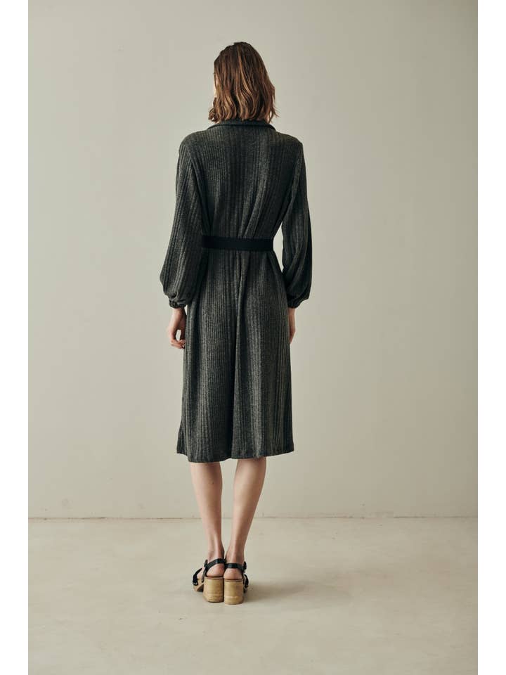 Malahierba - Wholesale Dress - Women's - Aspen Winter Dress - Grey
Knit, t-shirt, cotton
2