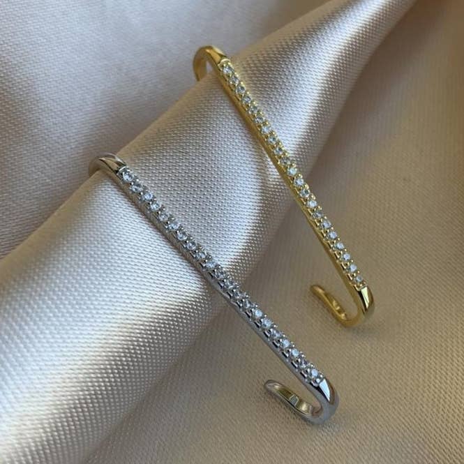 Punho auricular em Prata de 1ª Lei com Banhado a Ouro Branco 14K por atacado de FALA