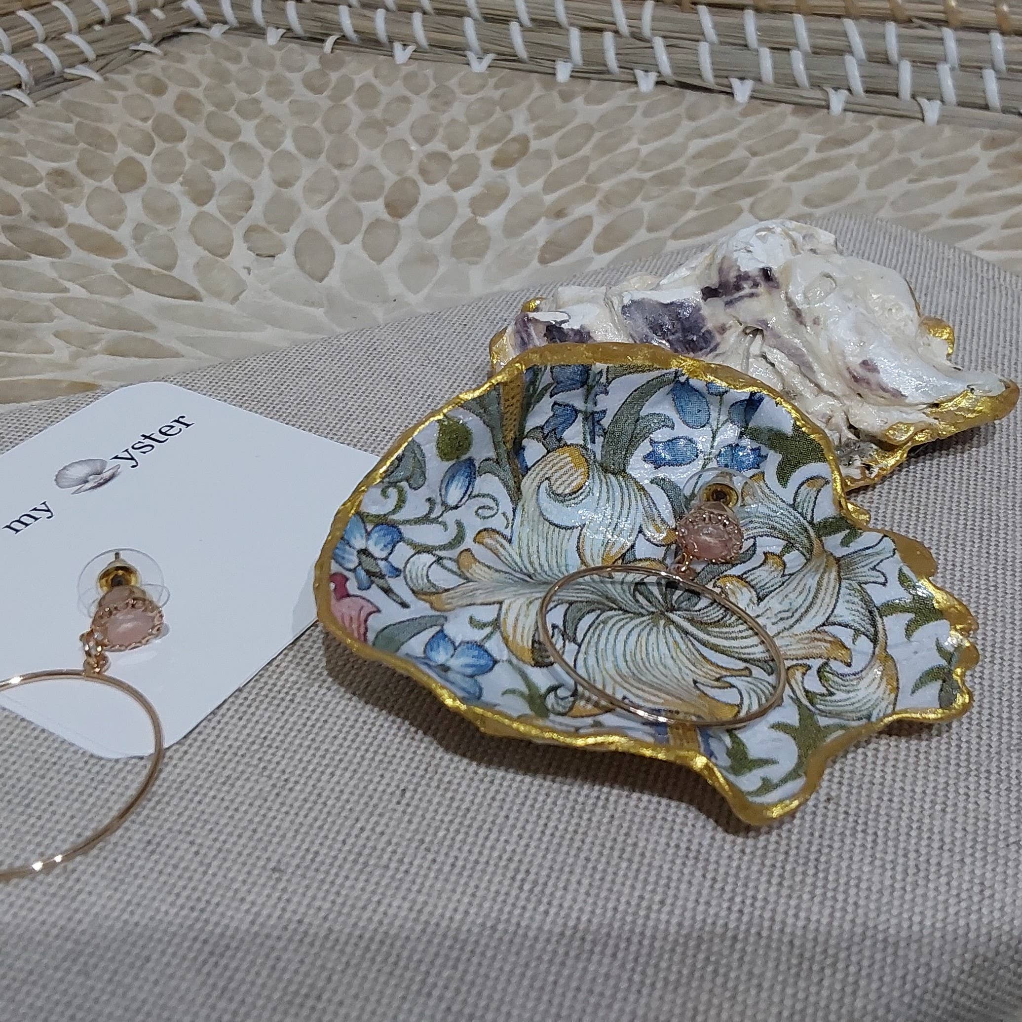 Bee my Oyster - Wholesale Sieradenschaaltje - Nieuwe William Morris Golden Lily oesterschelp sieradenschaal3