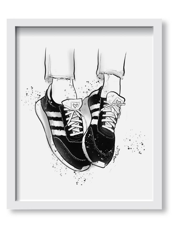 Sneakers & Me Art Print for engroshandel hos Alison Gordon Studio