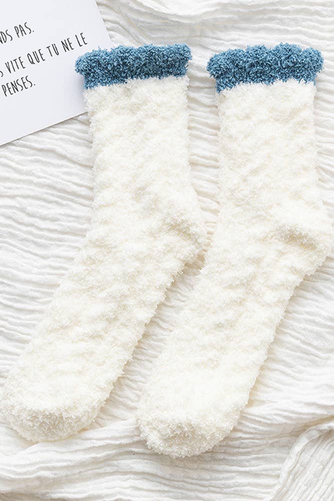 UNISHE - Vente Chaussons chaussettes – femme - Chaussettes de couchage douces antidérapantes et floues d'hiver ACC99211