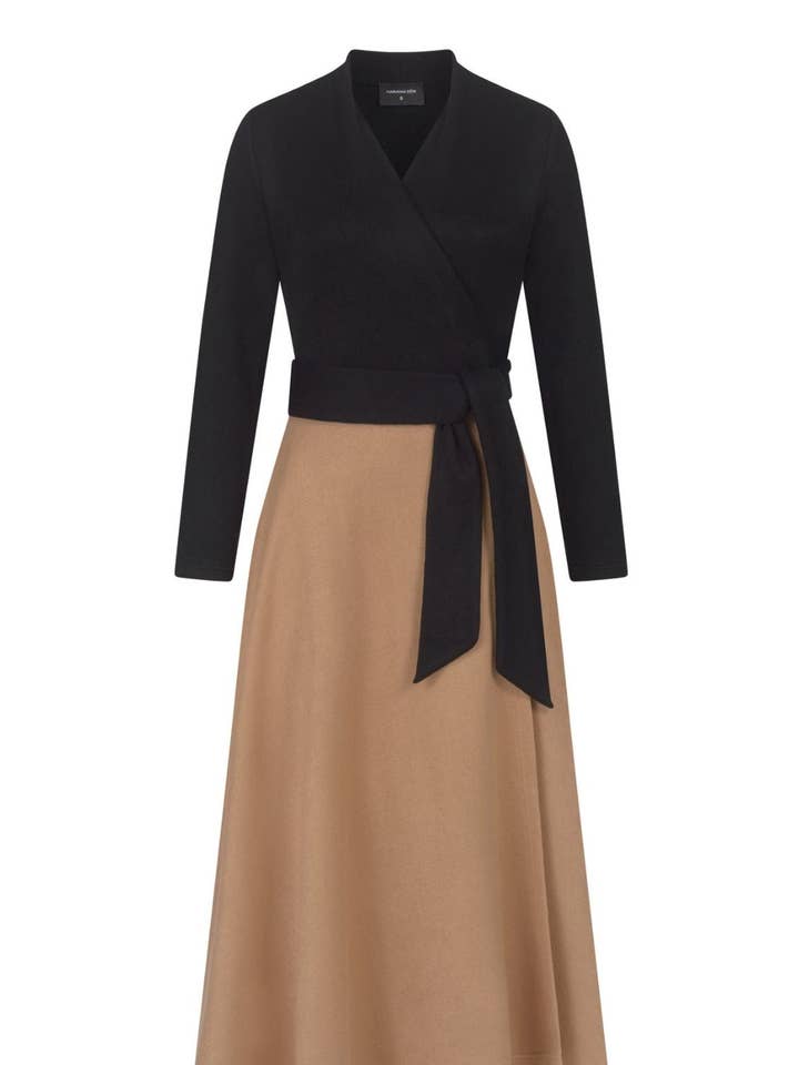 Stickad omlottklänning Svart-Karamell för wholesale av Marianna Déri GmbH