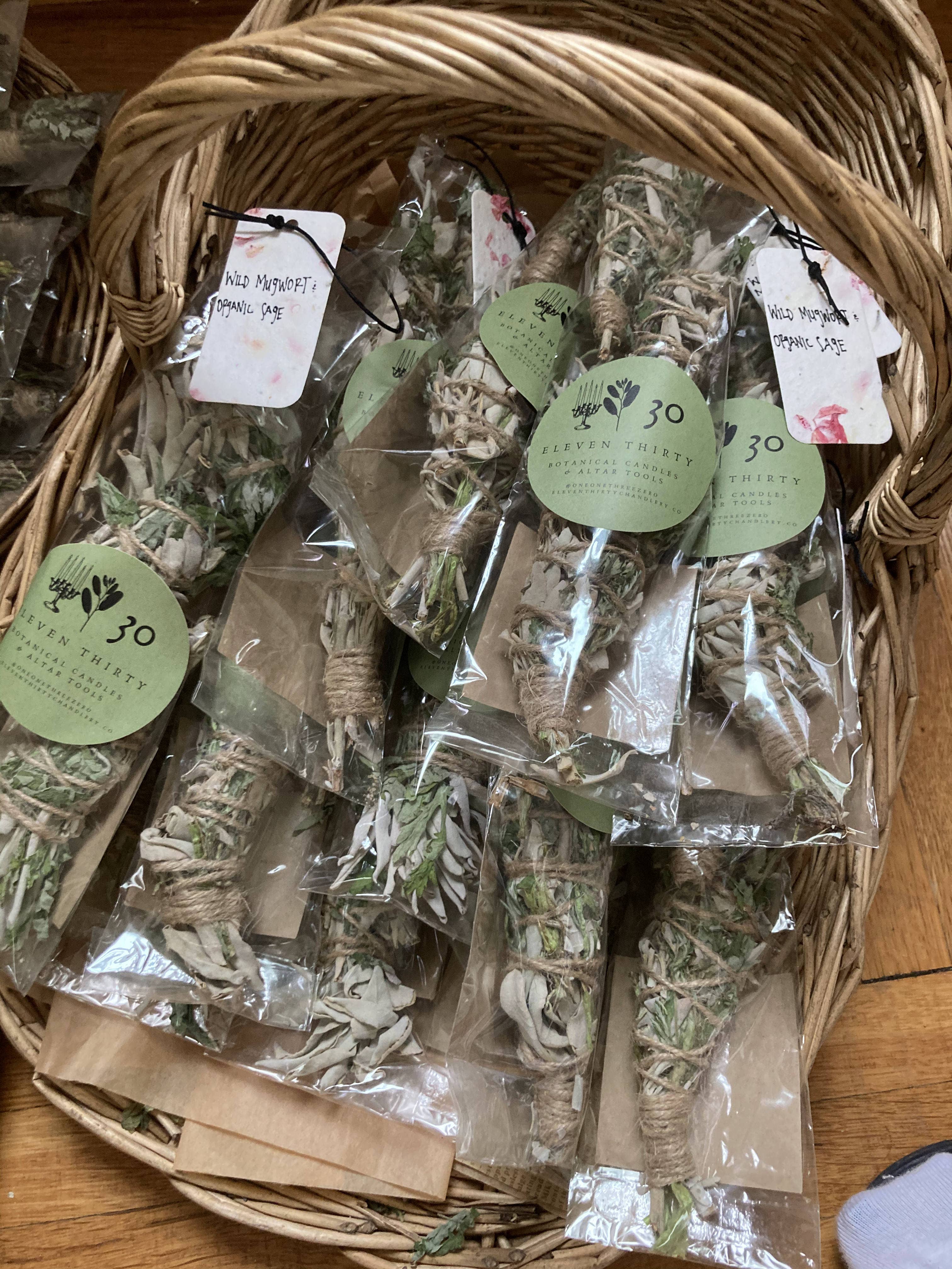 1130 CHANDLERY - Wholesale Smudge Stick - Wild Mugwort & Organic Sage Smudge Sticks2
