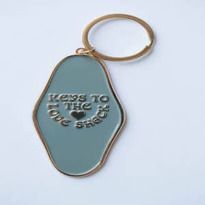 Purchase Wholesale key chain display. Free Returns & Net 60 Terms on Faire