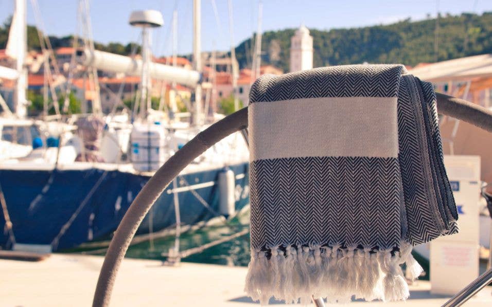 Ecobain - Wholesale Bath Towel - Bath Towel - Set 14 + 1 Free "Couture Towels" | for Terrace3