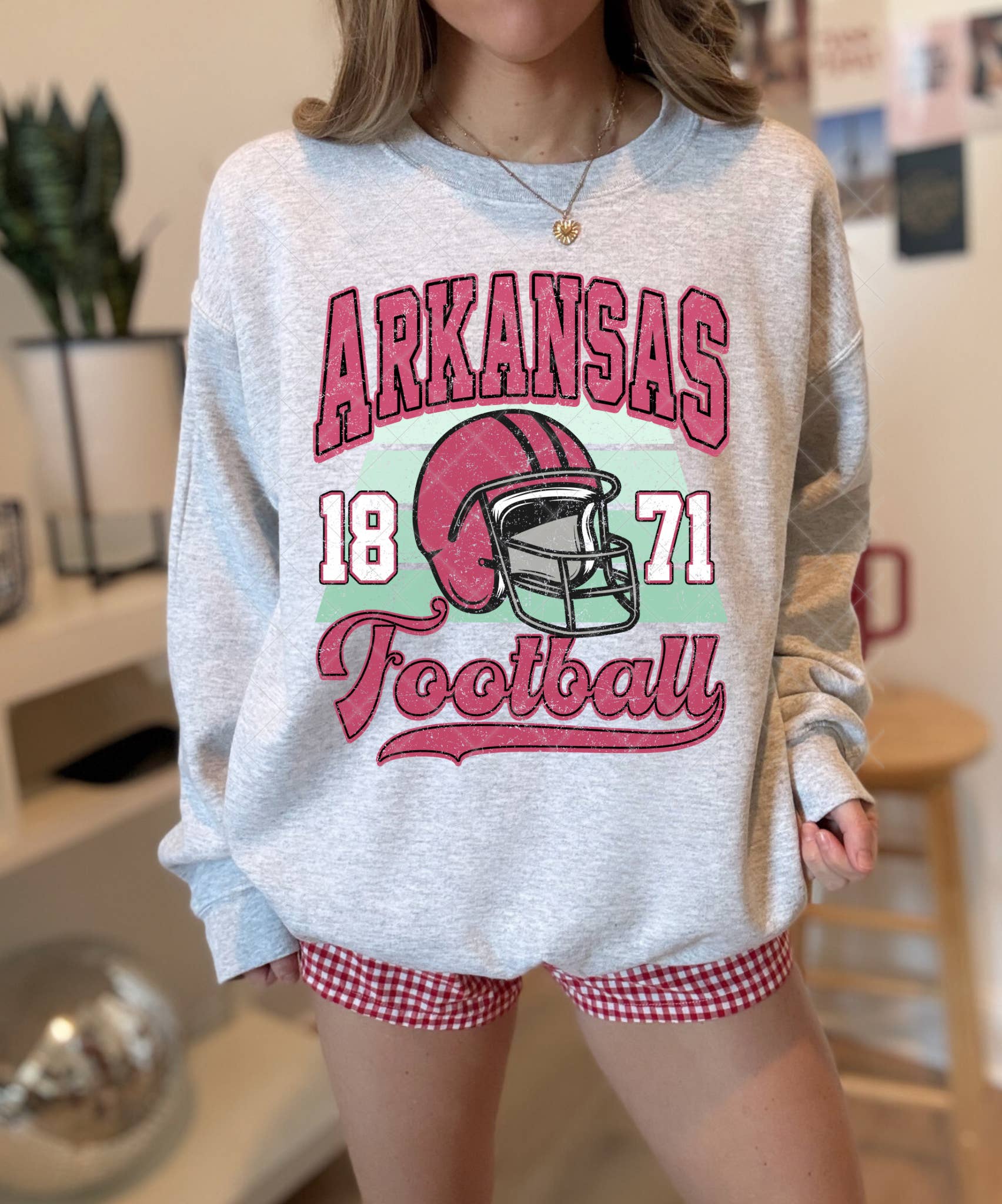 CCs Customs LLC - Wholesale Graphic Sweatshirt - Women's - Vintage Arkansas football sweatshirt