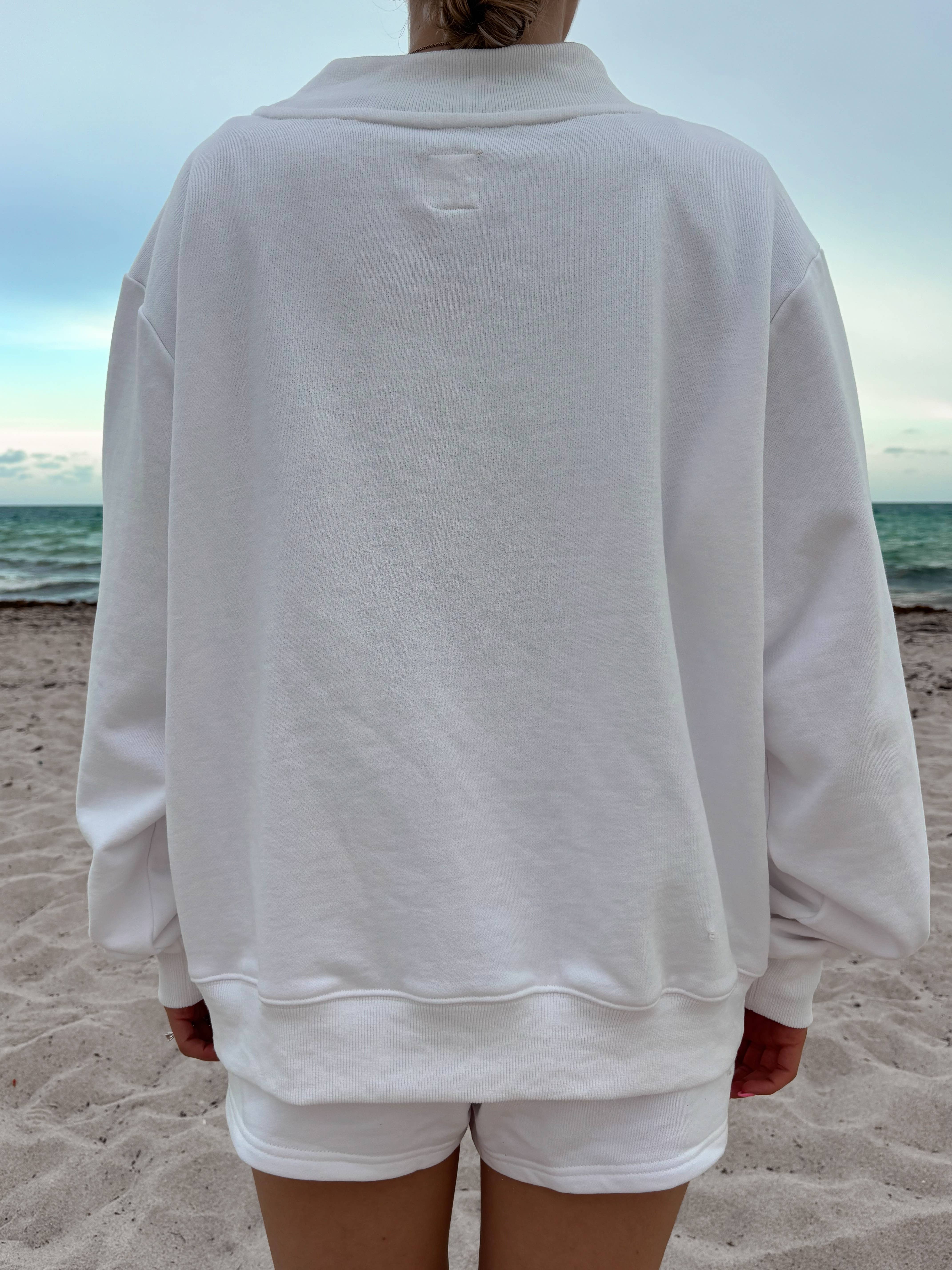 White American Flag Dog Mockneck Sweatshirt 100% Cotton for wholesale on Faire5