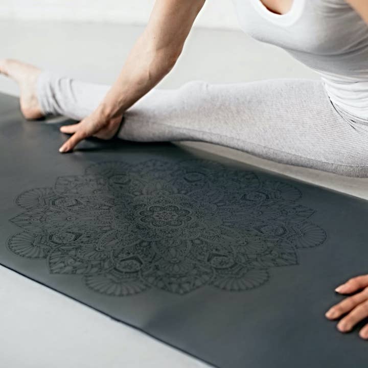 DIYogi - Vente Tapis de yoga - Tapis de yoga en caoutchouc naturel - Mandala gris5