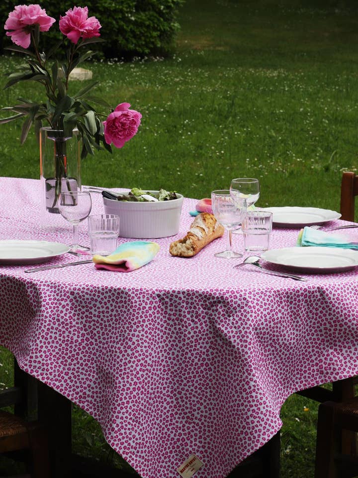 Tovaglia estiva con motivo Graou per la vendita all'ingrosso da parte di Maryne Guyot créations