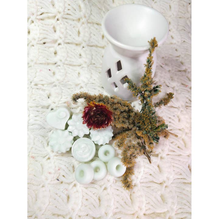 Oil & Wax Melt Tealight Warmer for wholesale by DivineWaters57, Inc.