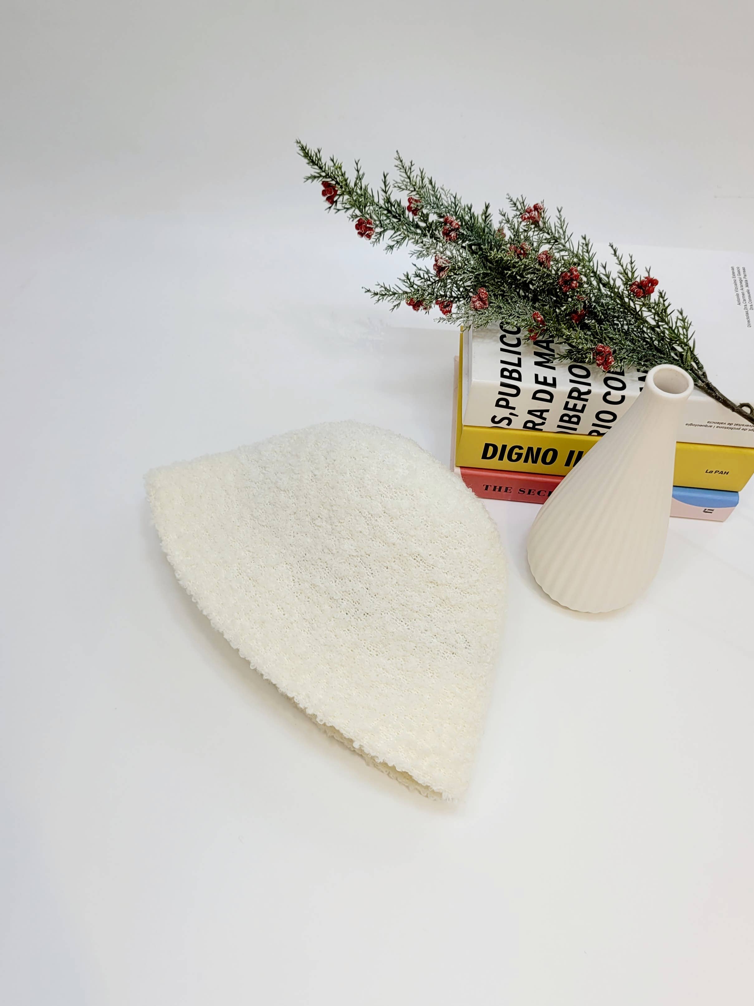 Comfortarians - Wholesale Bucket Hat - Women's - Textured Alpaca Wool Bucket Hat, Extra Warm Winter Hat4