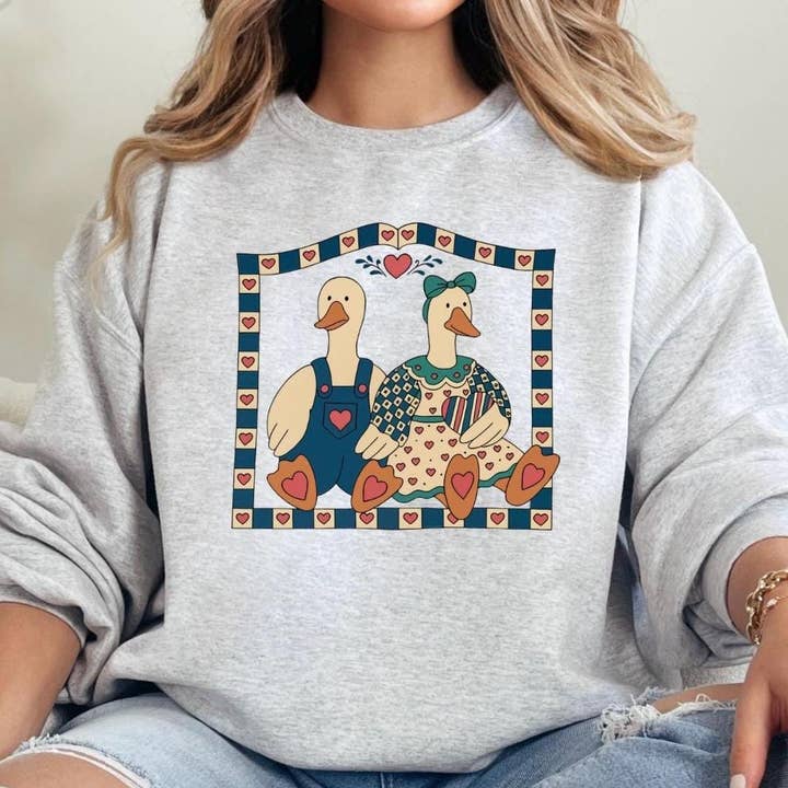 Kitchen Goose Shirt, Cottagore Farm Goose Sweater for wholesale by DLT Ecommerce