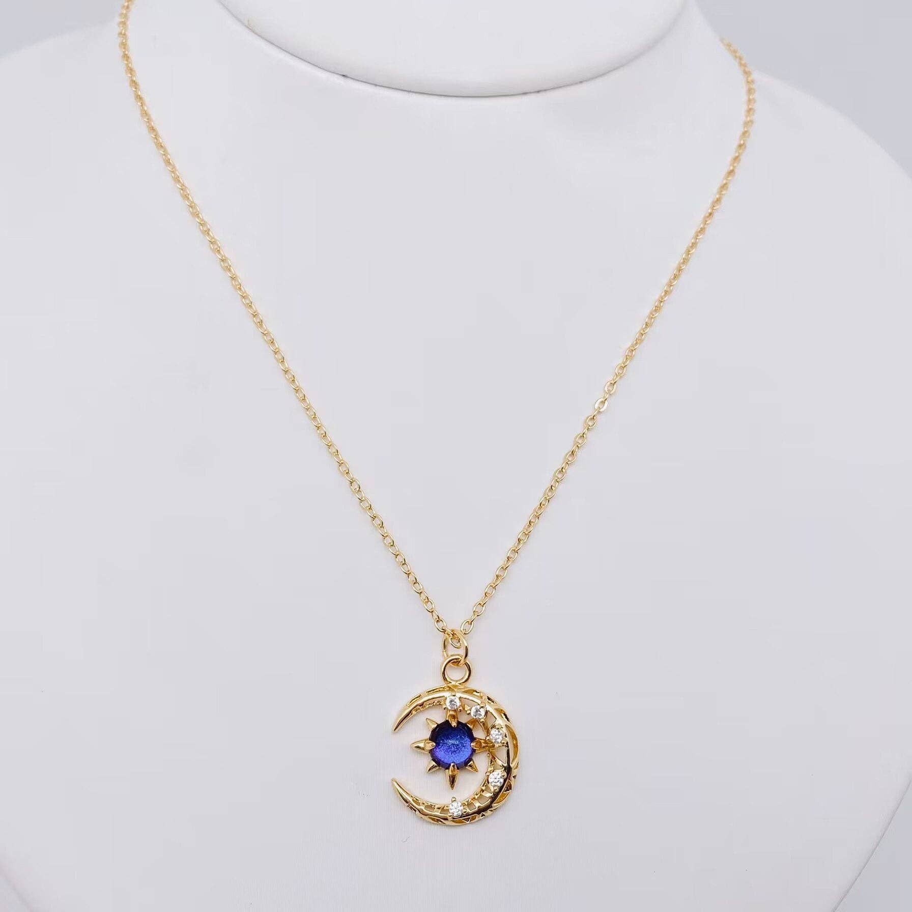 Mio Queena - Wholesale Pendant/Charm Necklace - Fantastical Crystal Star Moon Pendant Necklace - MS6