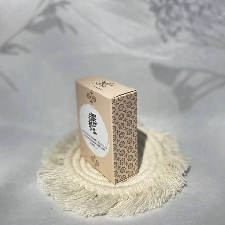 Le nom des fleurs - Wholesale Bar Soap - Surgras soap with 3 clays1