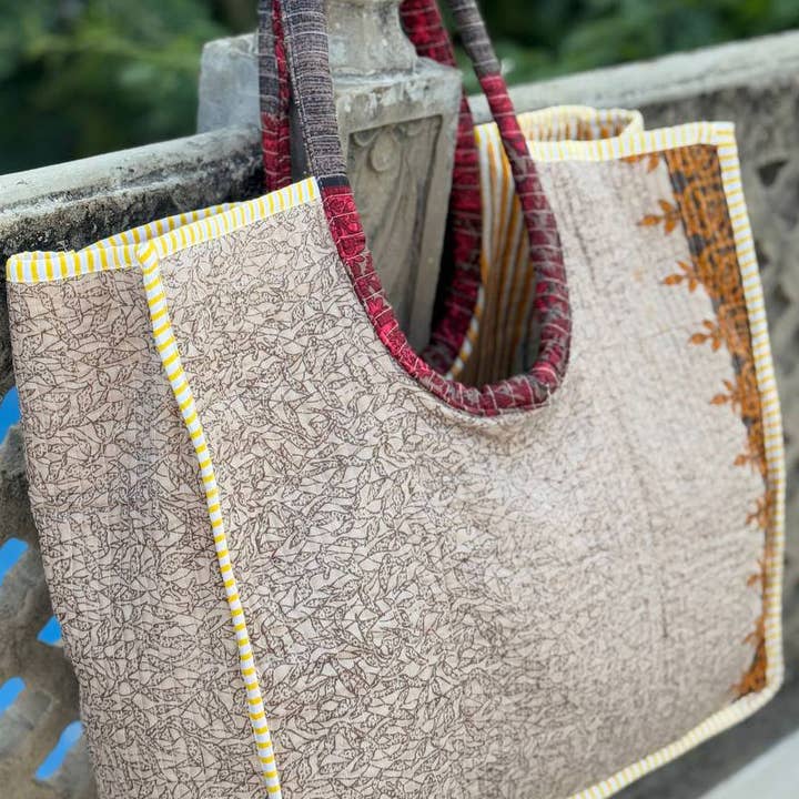 GYPSY STUDIO - Wholesale Shoulder Bag - Women's - Exclusive Silk Shoulder Tote for Woman Stylish Quilted Bag 2