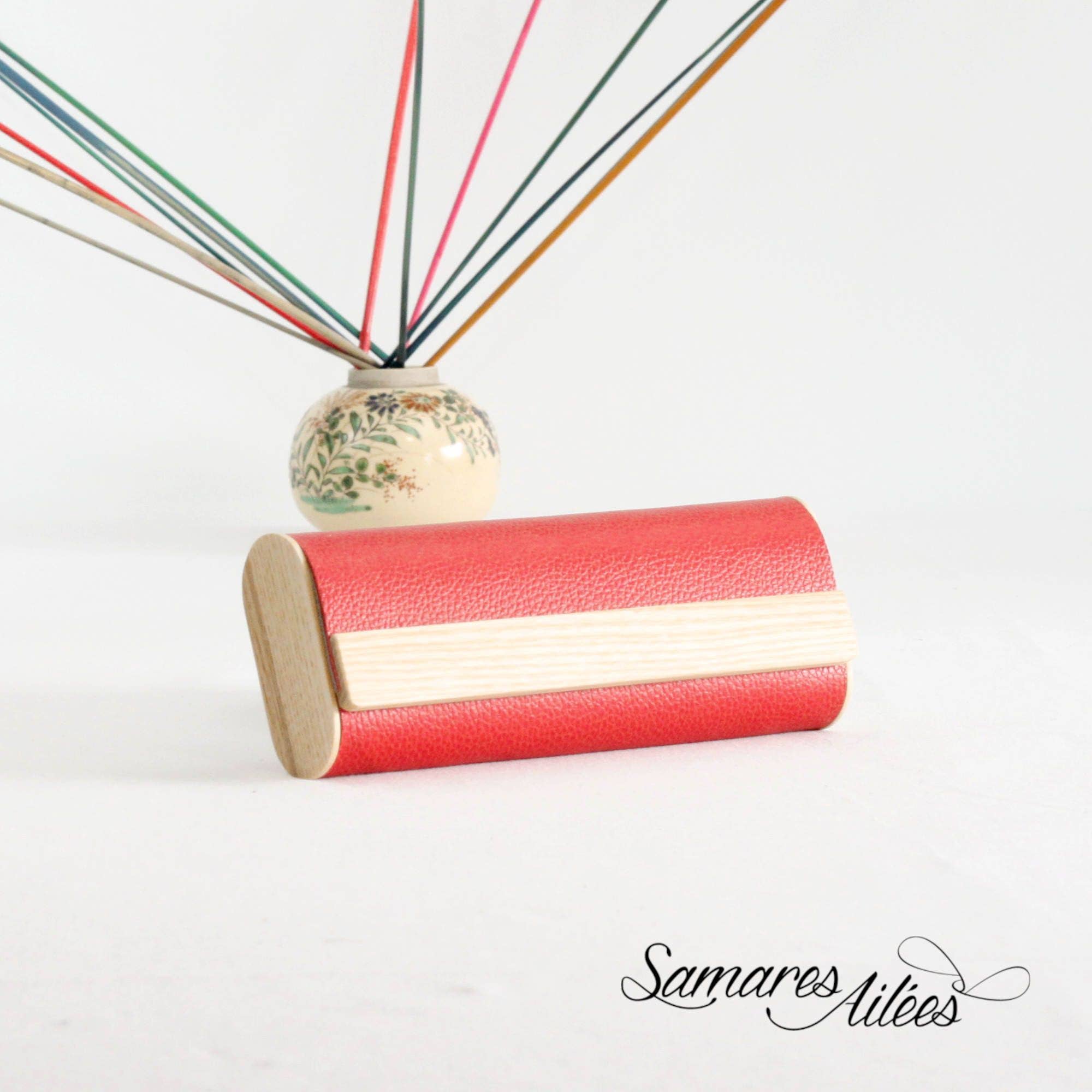 Samares Ailées - Wholesale Eyewear Cases & Holders - Unisex - “Marie” Wood and Leather Eyeglass Case14