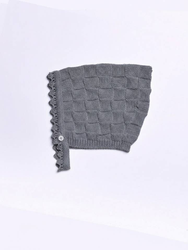 Bonnet knitted in merino wool | LITTLE PATCHWORK for wholesale by Wedoble: sustainable children's fashion