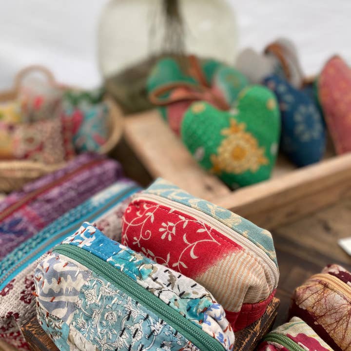 Belle's Nest - Wholesale Pouch - Women's - Puffy Cotton Zip Puffy Pouches2