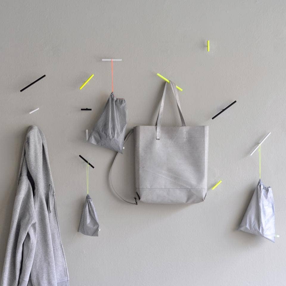 kolor – Gancho de parede por atacado – Gancho de parede pequeno - amarelo neon1