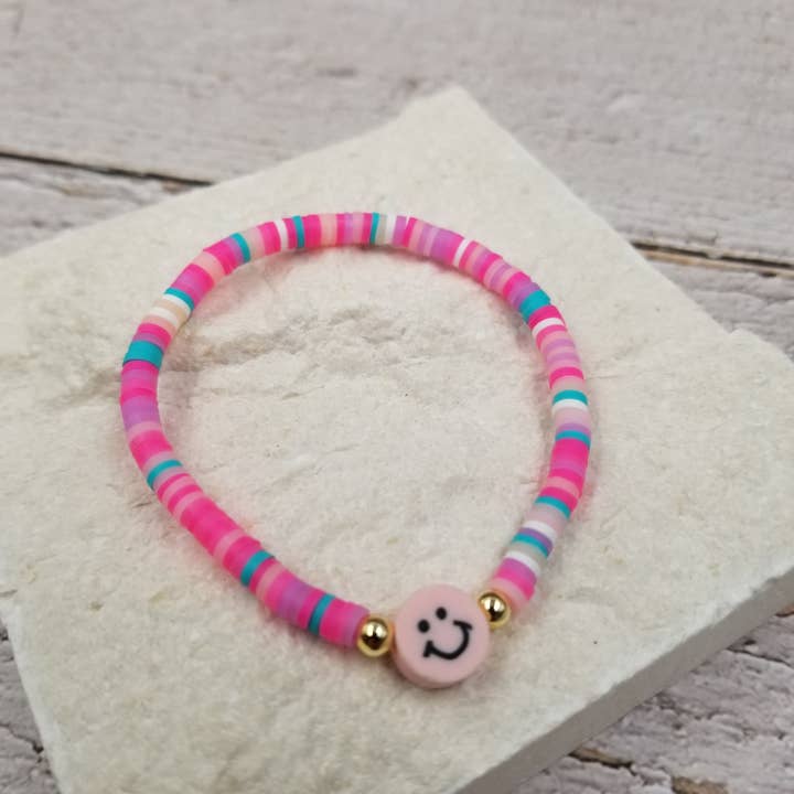 Treasure Wholesale - Wholesale Beaded Bracelet - Smiling Face Rainbow Heishi Bracelet