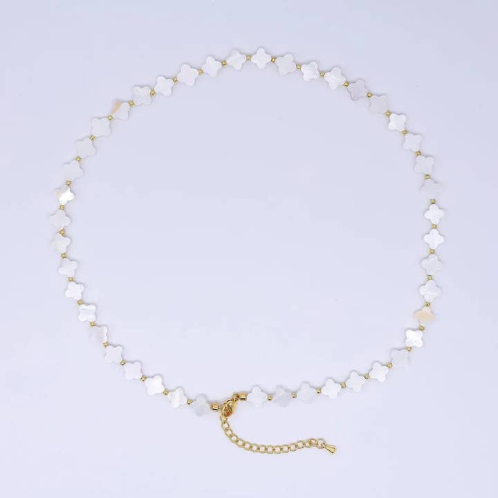 Simply Jewels – Großhandel Perlenkette – Perlen 4-Blatt Glücksklee-Halskette NC-21WA33440