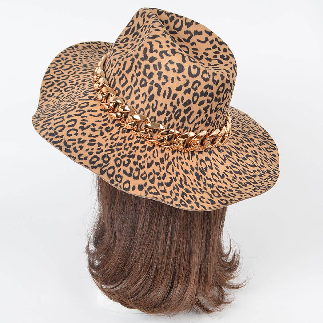 Leopardo Cappello leopardato in lana sintetica con catena oversize in vendita all'ingrosso su Faire2