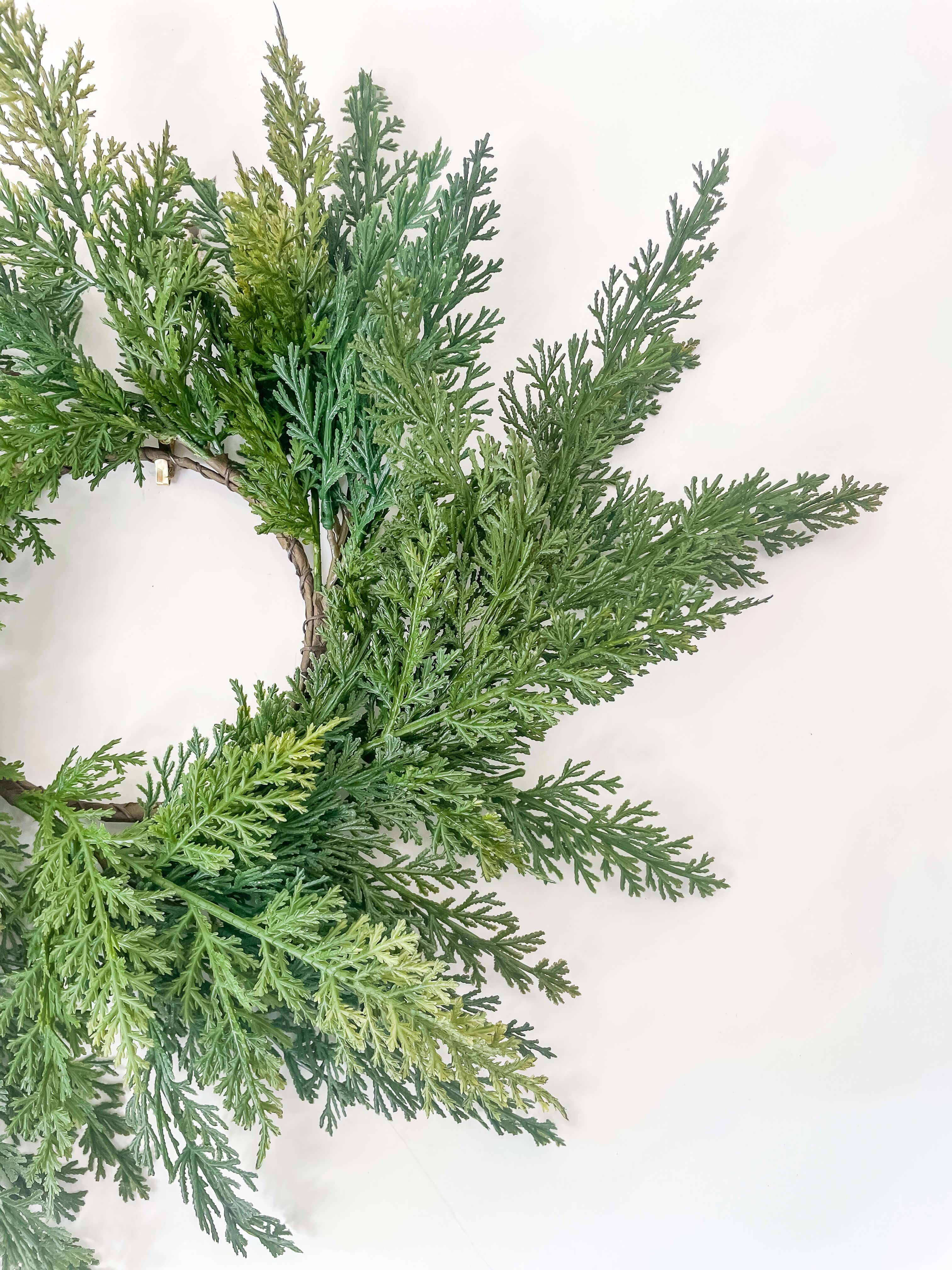 Hycroft Home Decor - Wholesale Wreath - Cypress Real Touch Faux Christmas Wreath 12"4