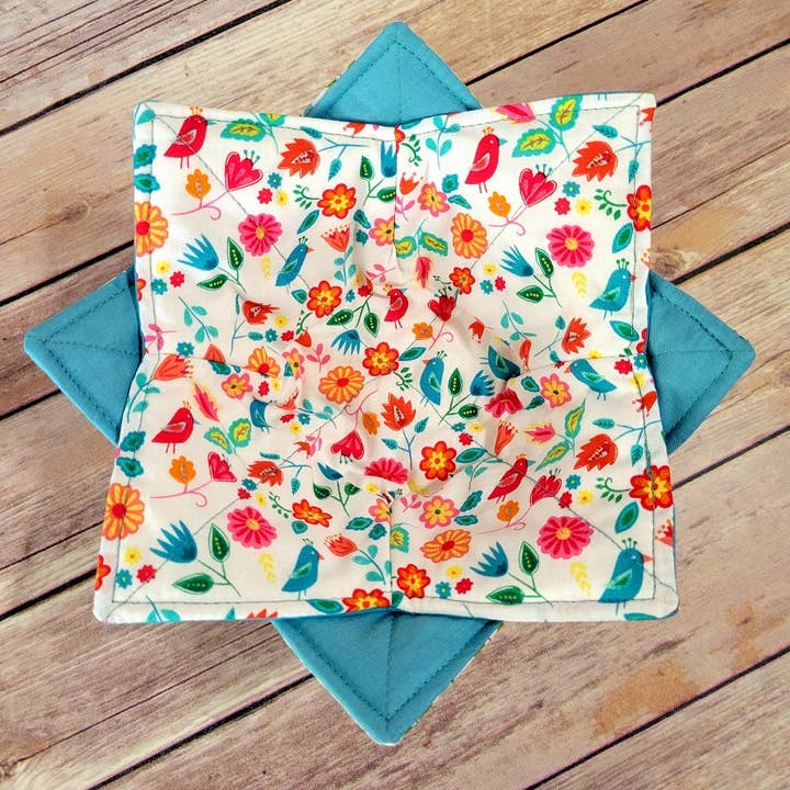 Burpie Bibs Boutique - Vente Gants de cuisine/maniques - Bol de printemps douillet | Dessous de plat floral | Fleur Fleurs Abeille Abeilles4