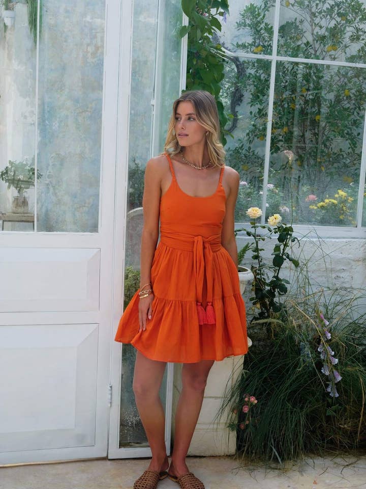 Abito Corto Isa Arancione Bruciato per la vendita all'ingrosso da parte di Black Book The Label