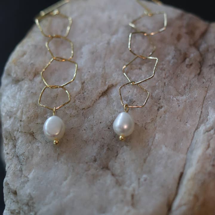 Cedar and Cypress Designs - Wholesale Dangle Earrings - Parker Earrings1