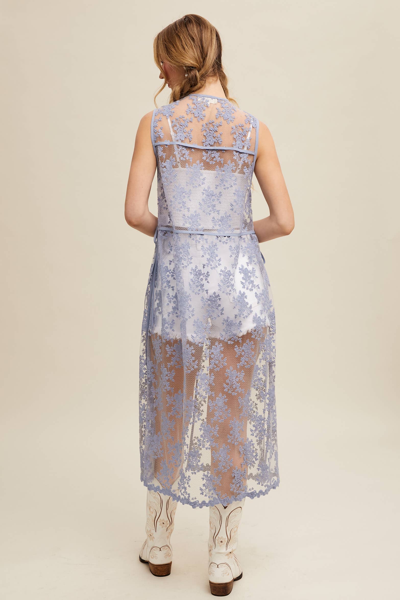 Listicle - Wholesale Outerwear Vest - Women's - Sheer Floral Embroidered Lace Vest39