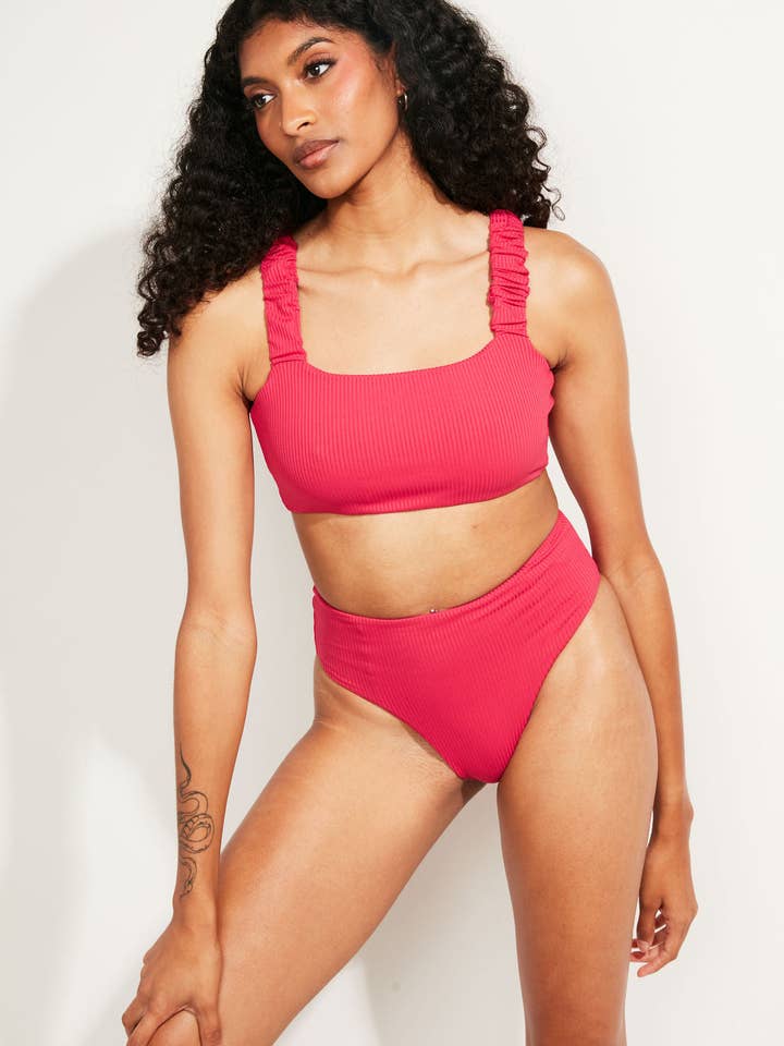 Nuvarande topp II för wholesale av Nomads Swimwear