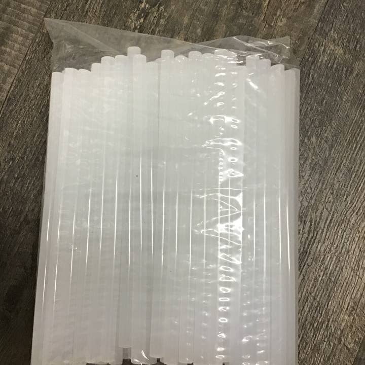 General Wholesale Inc - Wholesale Glue - 11mmx10” Hot Glue stick bundle