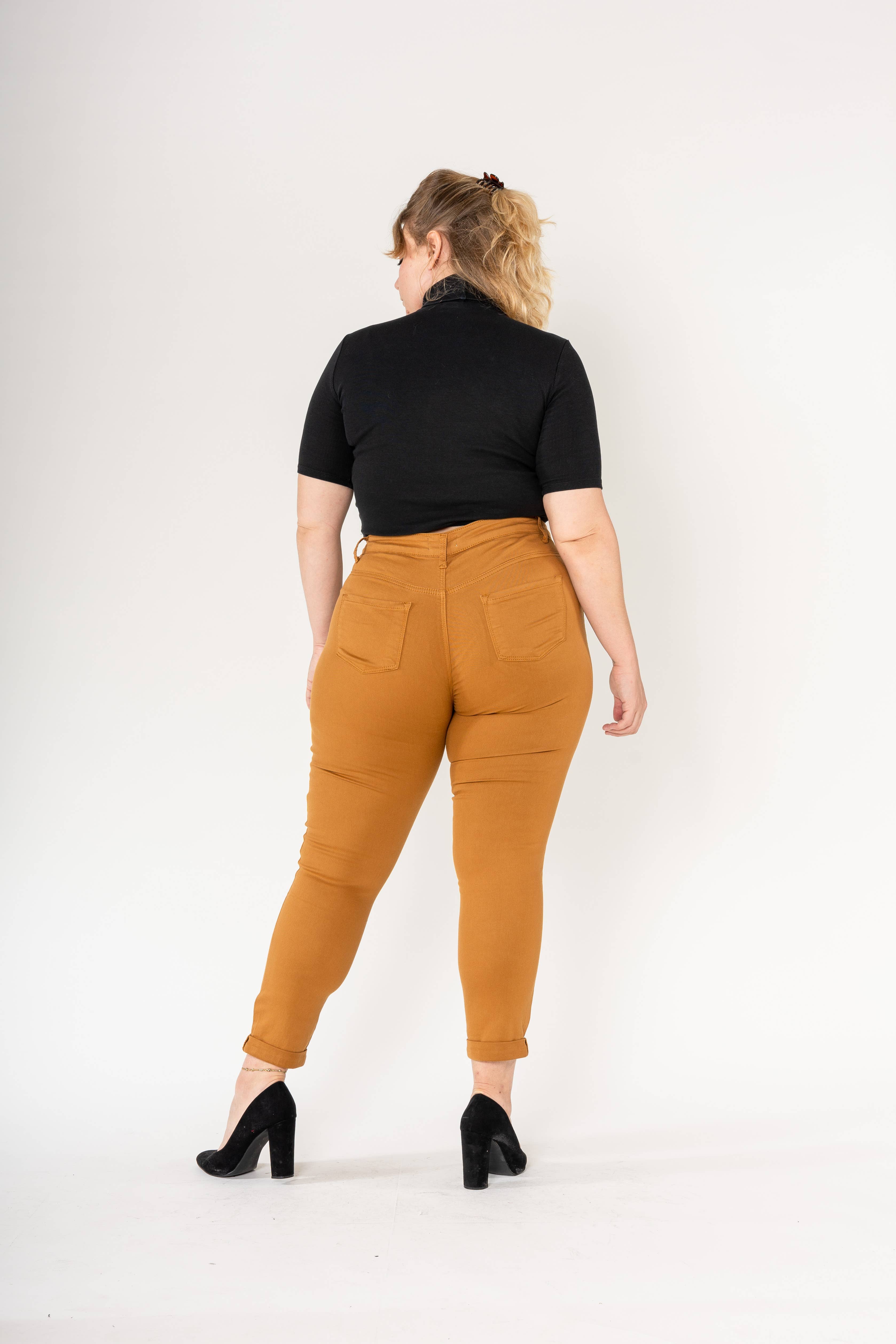 Nina Carter – Calças - Mulher por atacado – Tamanho Plus Curve Plus Tamanho Voltar ao Pescoço P199108