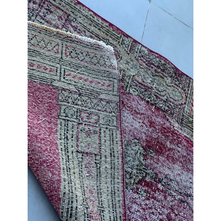 The Loom Wholesale - Wholesale Rug Pad - Vintage Small Rug 2,9x4,5 ft (88x136 cm), Turkish Red Oriental Wool Rug5