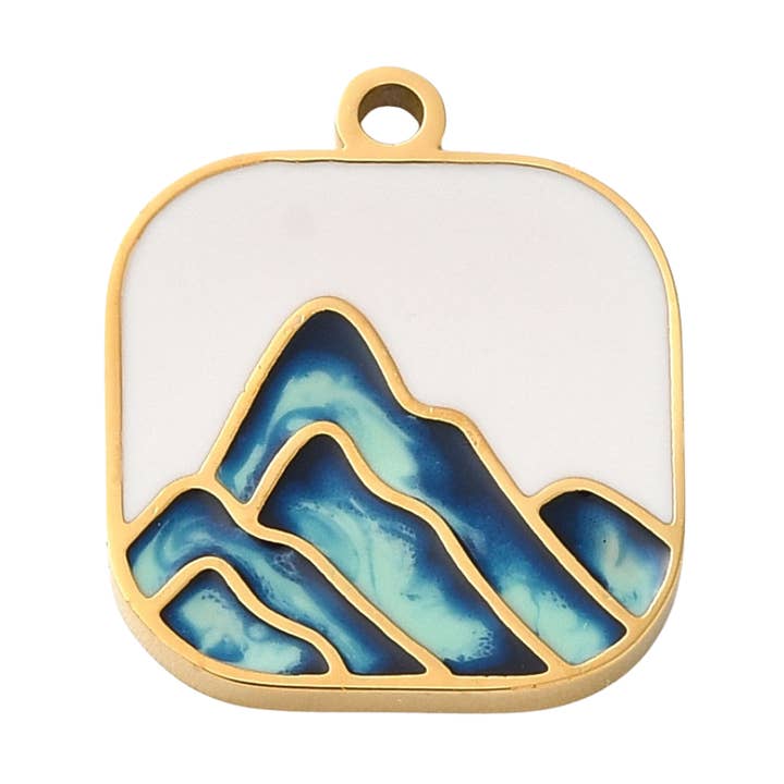 * Anhänger aus Gold Mountain Range für den Großhandel von The Charm Bar Company