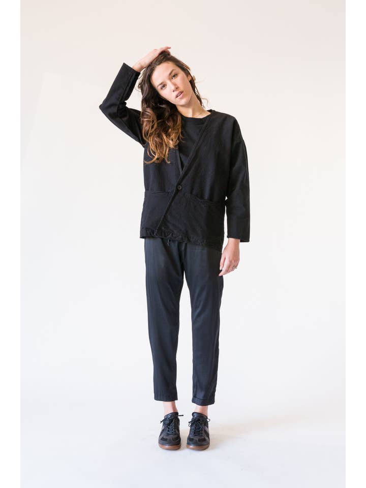 Seeker - Wholesale Jacket – Women's - Lab Coat1