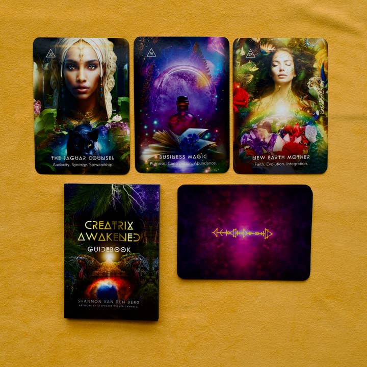 Red Wheel/Weiser LLC - Wholesale Tarot Cards - Creatrix Awakened Oracle Deck: 33 Cards & 126 Pg Book)