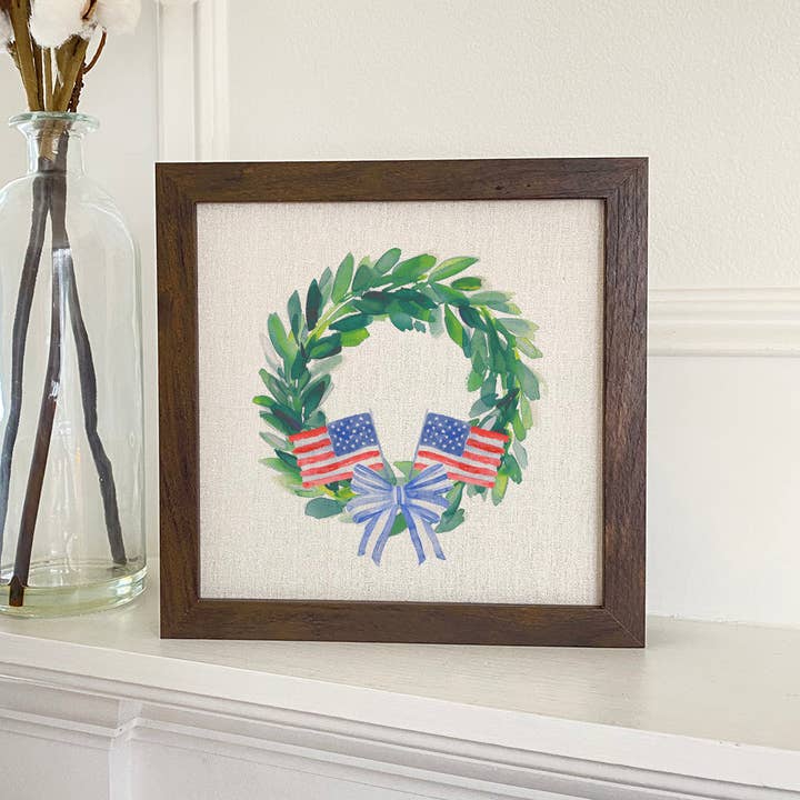 Corona de Bandera Patriótica - Cartel Enmarcado para venta al por mayor de Indigo Tangerine