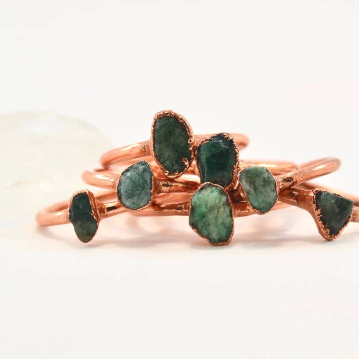 Daddy Daughter Jewelry - Venta al por mayor Anillos solitarios - Anillo de esmeralda | Anillo de piedra de nacimiento de mayo | Joyas de piedra de nacimiento