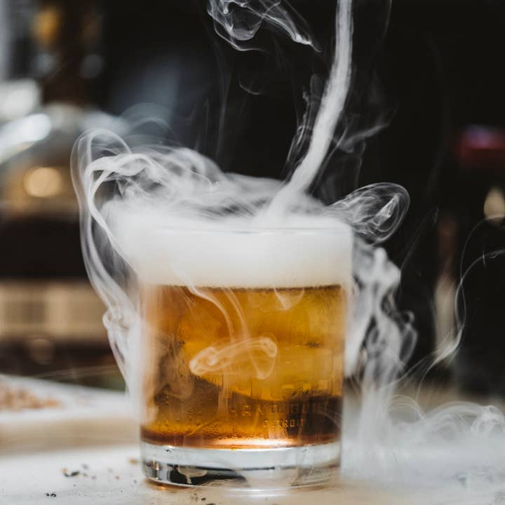 Motor City Barrels - Wholesale Bar Tool - Banana Cream Flavor Smoked Cocktail Wood Chips - Large