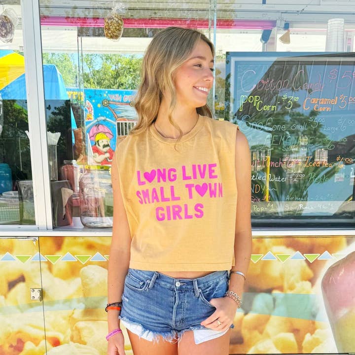 Lang lebe das Kleinstadtmädchen Tanktop für den Großhandel von Poppy & Pine