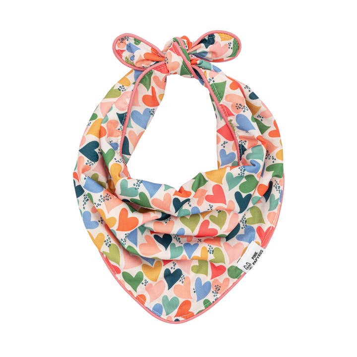 Bandana pour animaux Amelia | Bandana pour chien | Bandana pour chien avec cœur pour la vente par Pink Papyrus | Premium, Durable, & Stylish Dog Products