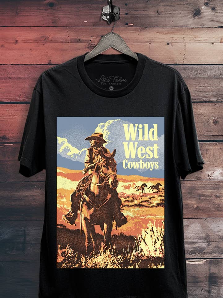 Wild West Cowboys grafisk top for engroshandel hos Lotus Fashion Collection