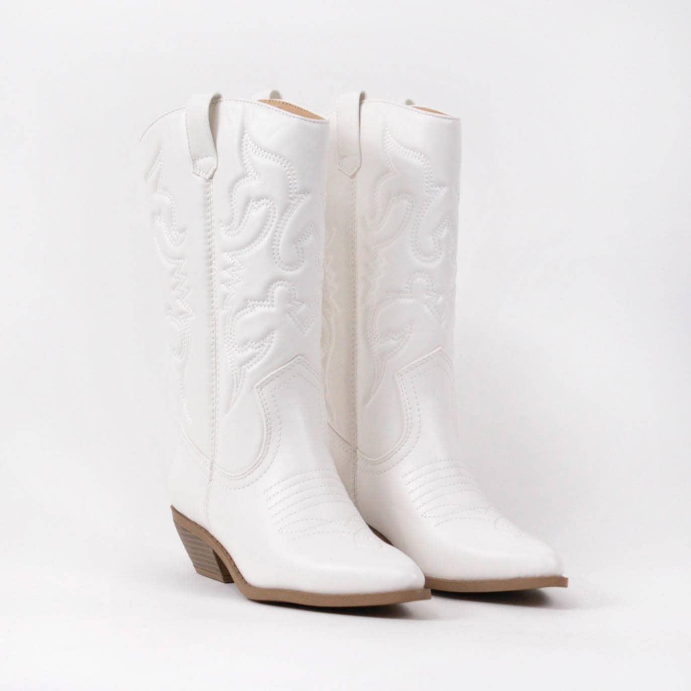 ccocci white boots