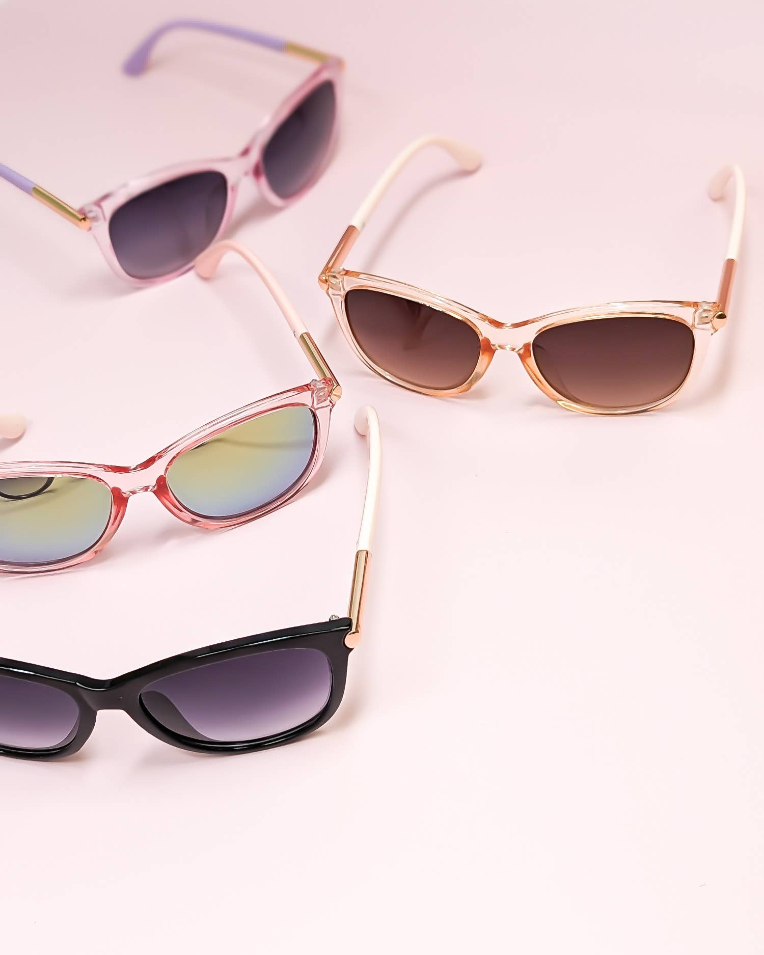 Creative Group - Wholesale Sunglasses - Women's - Boutique Elegant Cateye Women Sunglasses3