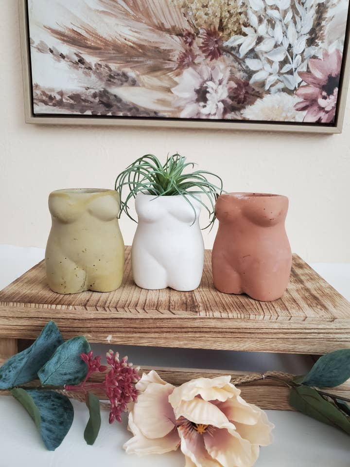 Curvy Woman Body Concrete Planter Pot With Drainage for wholesale by House Americana