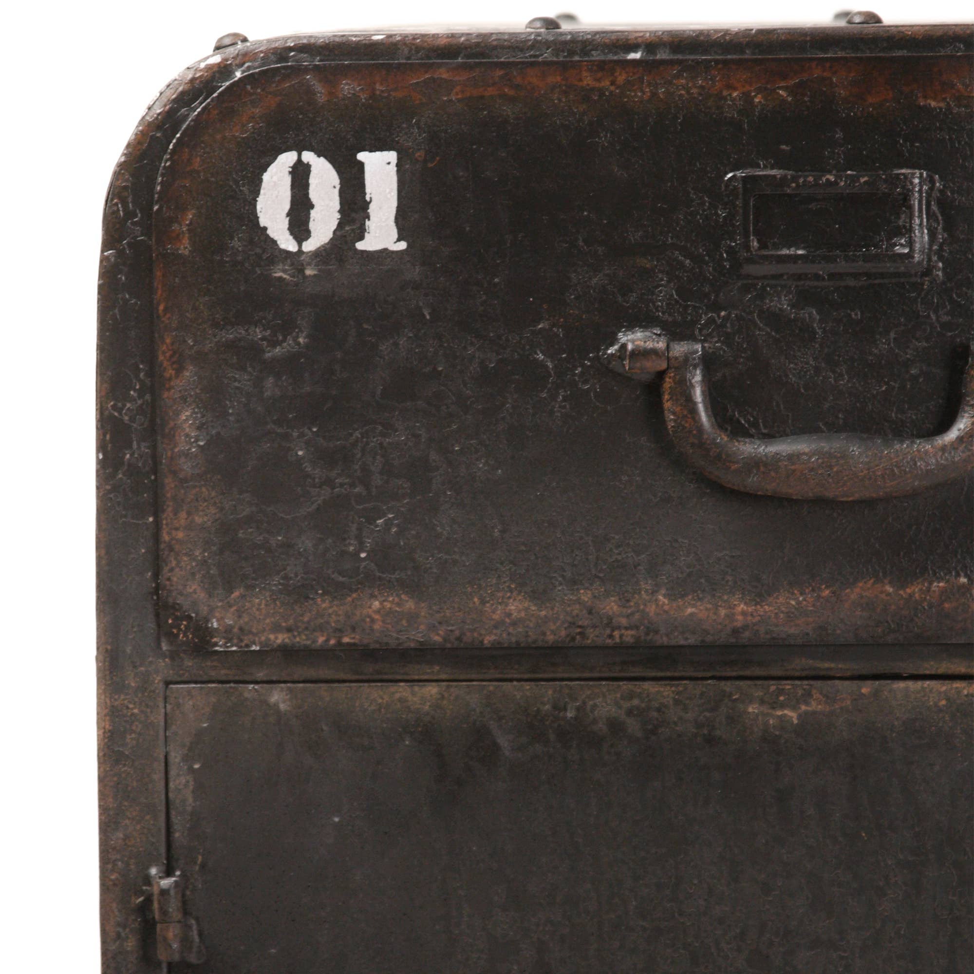 Antik Sort Anton jernskaab med antik sort finish på hjul for engroshandel på Faire3