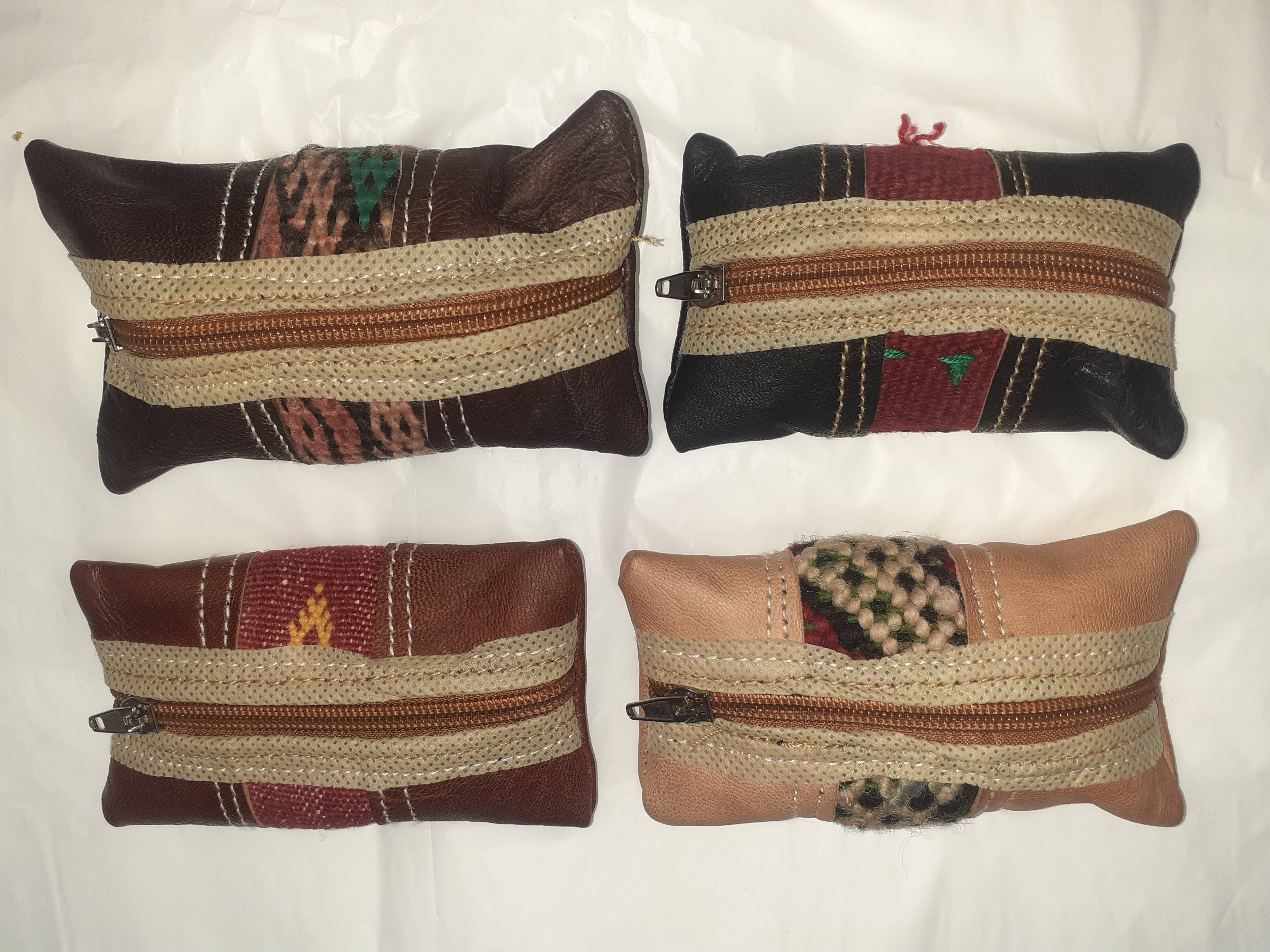 Hecho a mano – Großhandel Geldbörse – Damen – Kilin-Geldbörse aus marokkanischem Leder mit Reißverschluss und Teppichmuster0